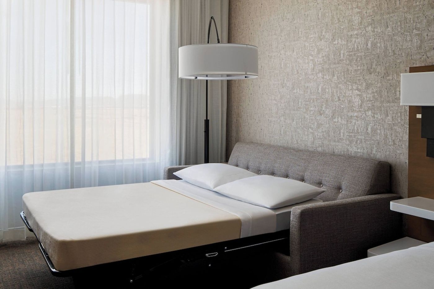 expedia-3158618-30