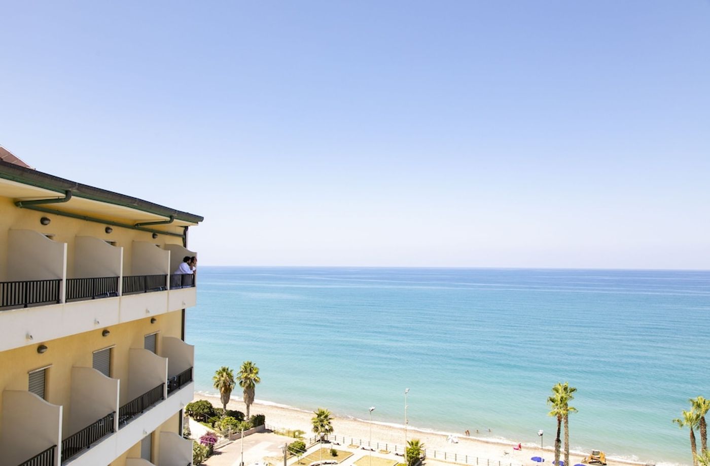 expedia-3166795-4