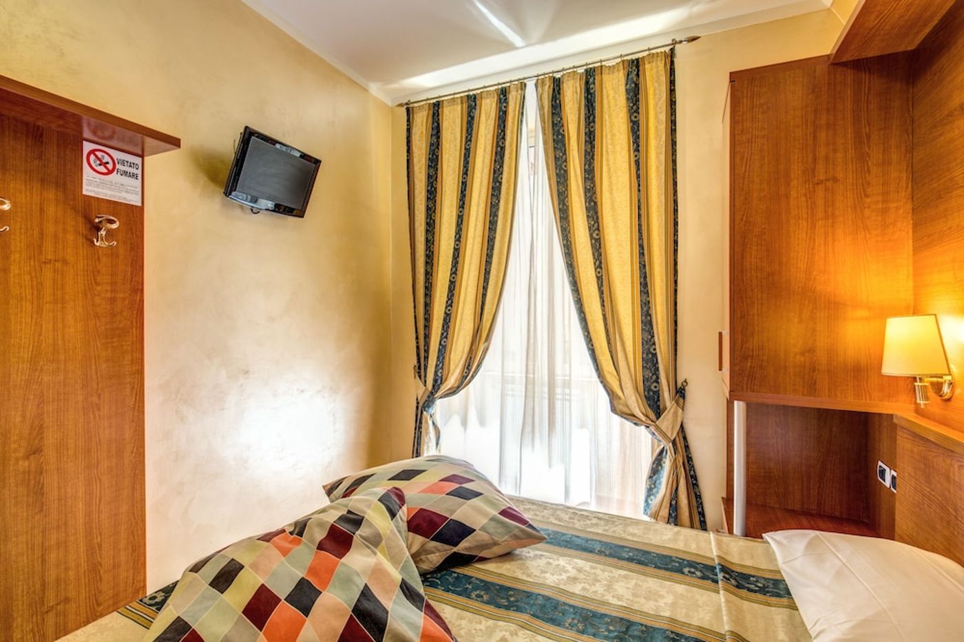 expedia-3163350-27