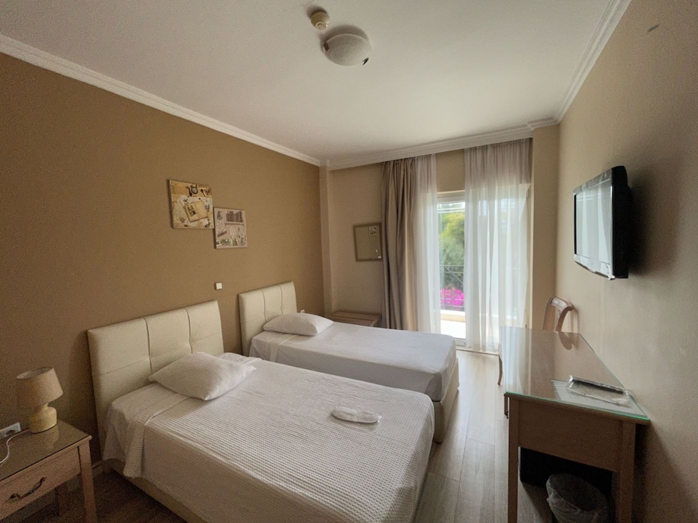 expedia-3103055-11