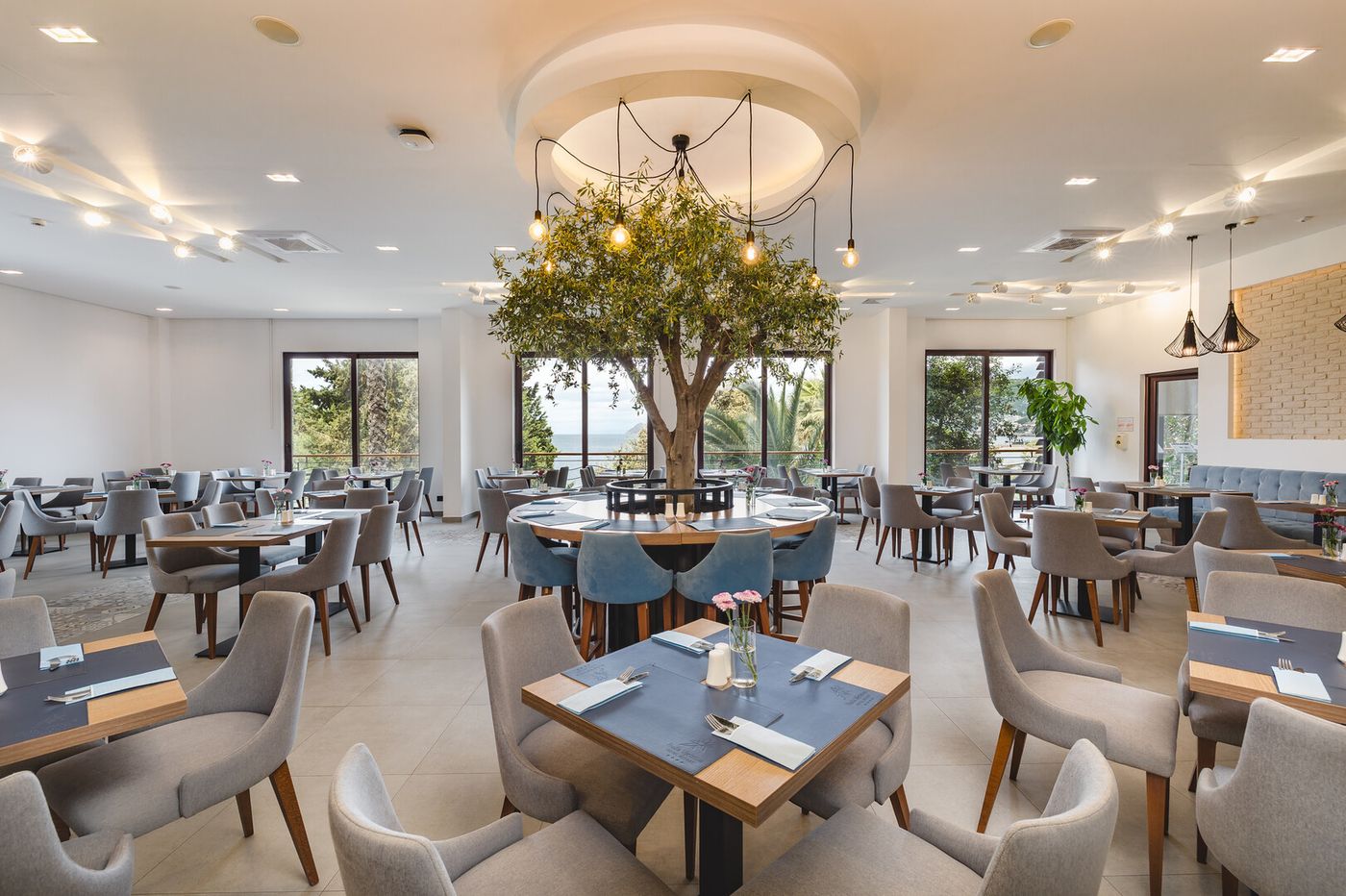 Radisson Resort Ruza Vjetrova 22.04.26