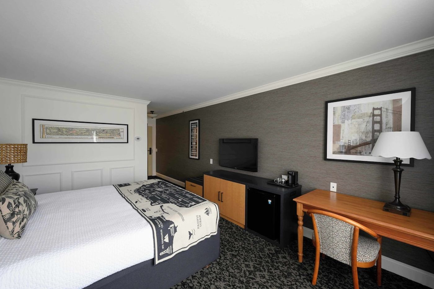expedia-3158750-10