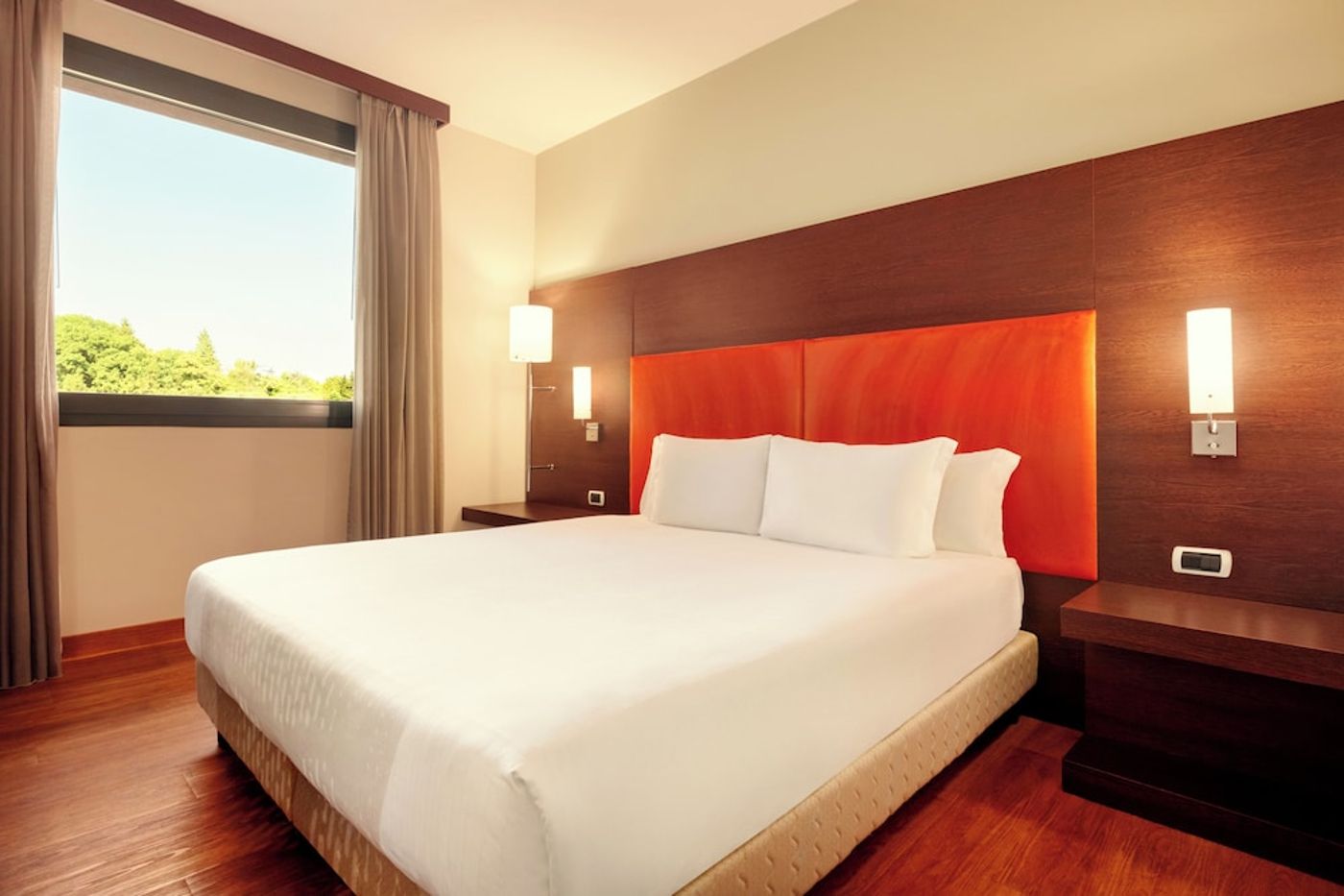 expedia-3163486-8