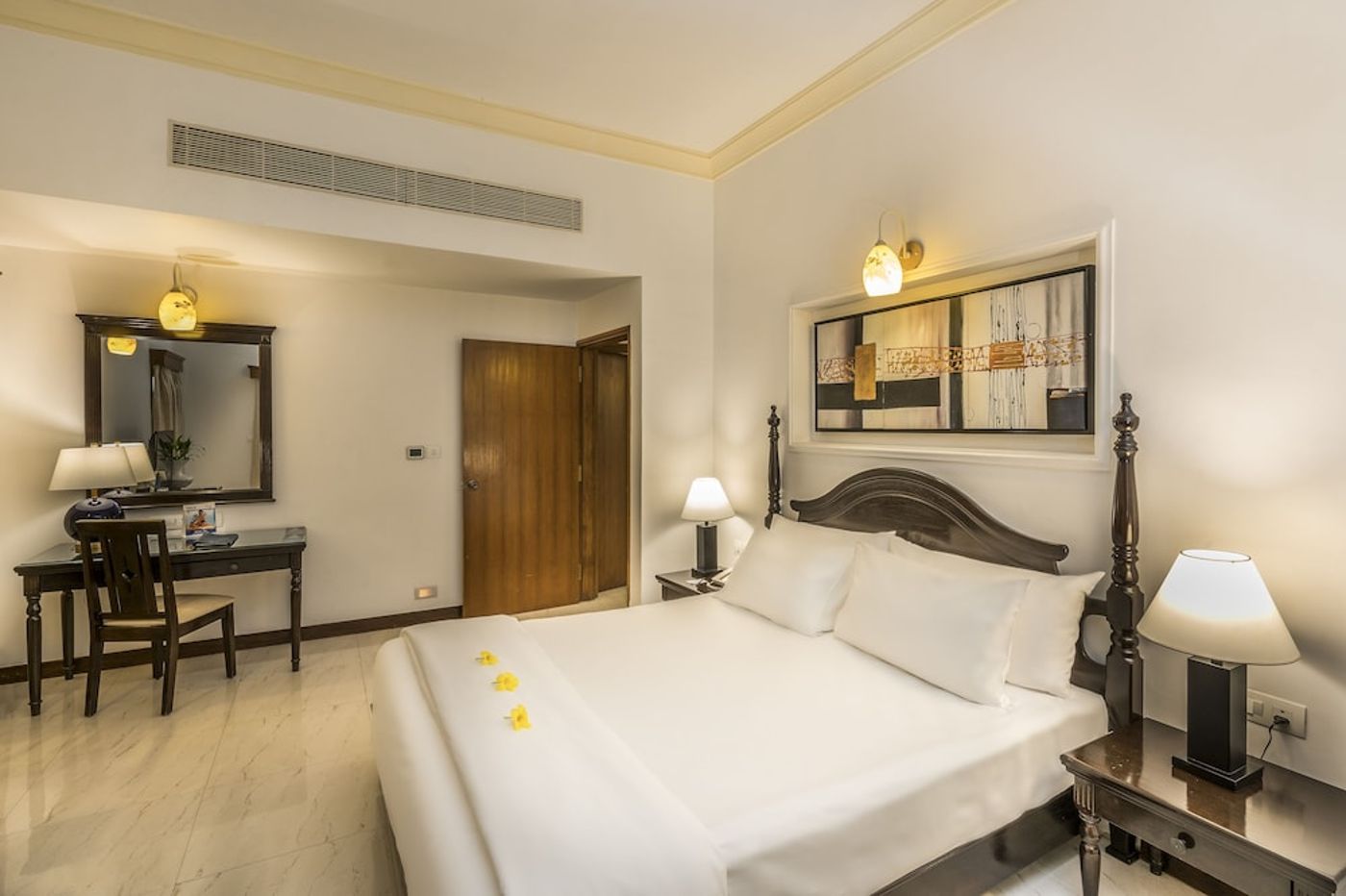 expedia-3157146-28