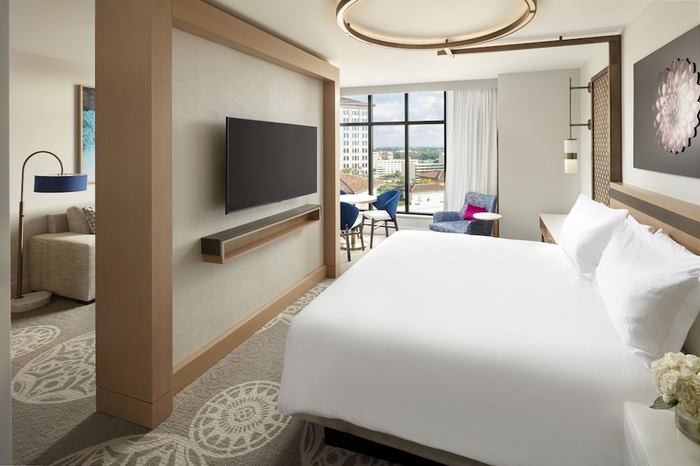 expedia-3159870-10