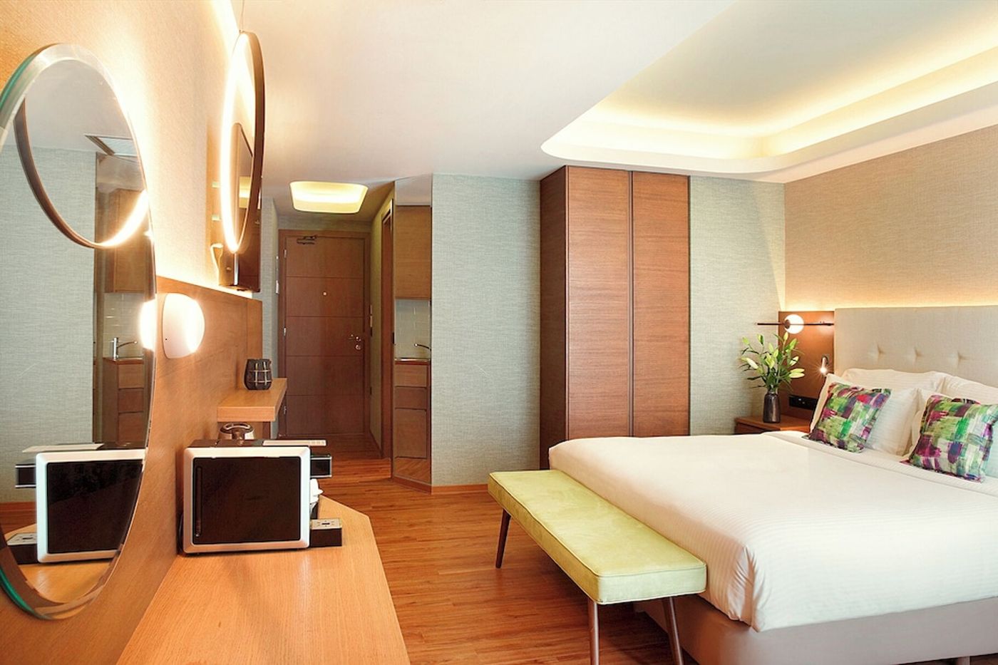 expedia-3163962-12