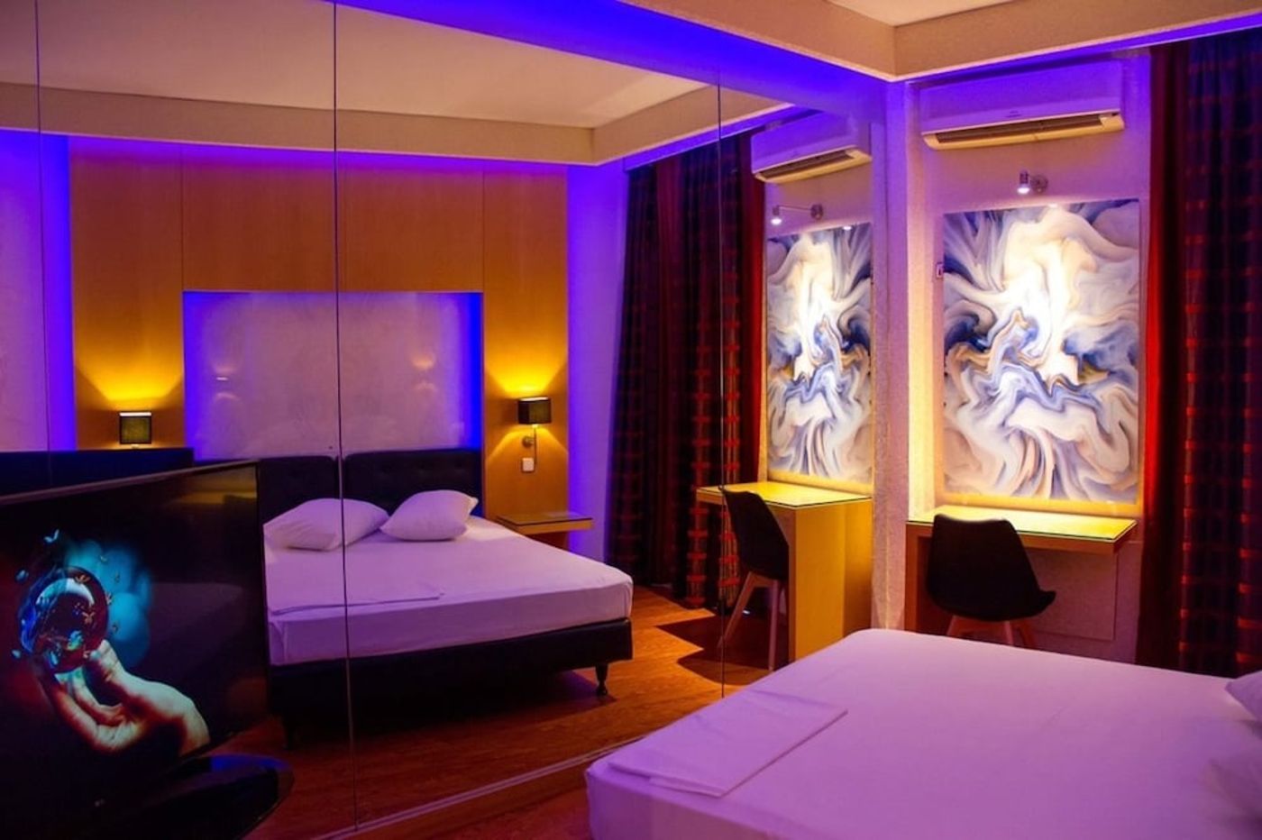 expedia-3163311-4