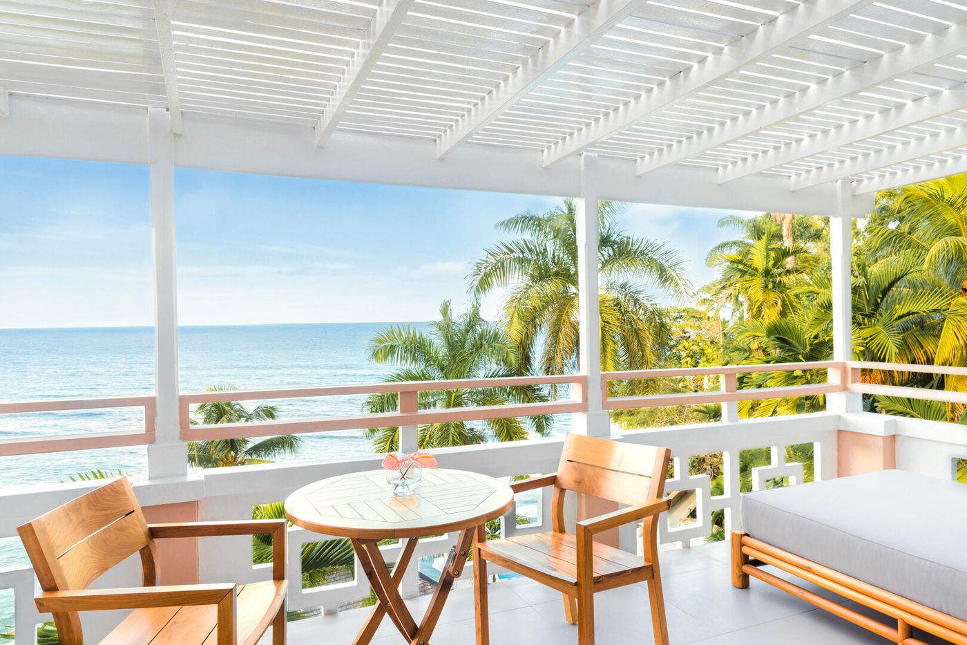 Couples Sans Souci 21.04