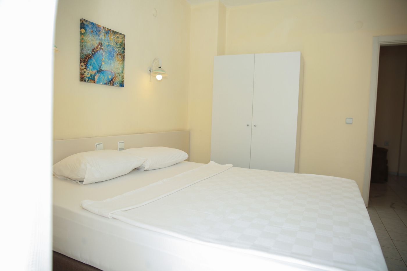 Life Apartments