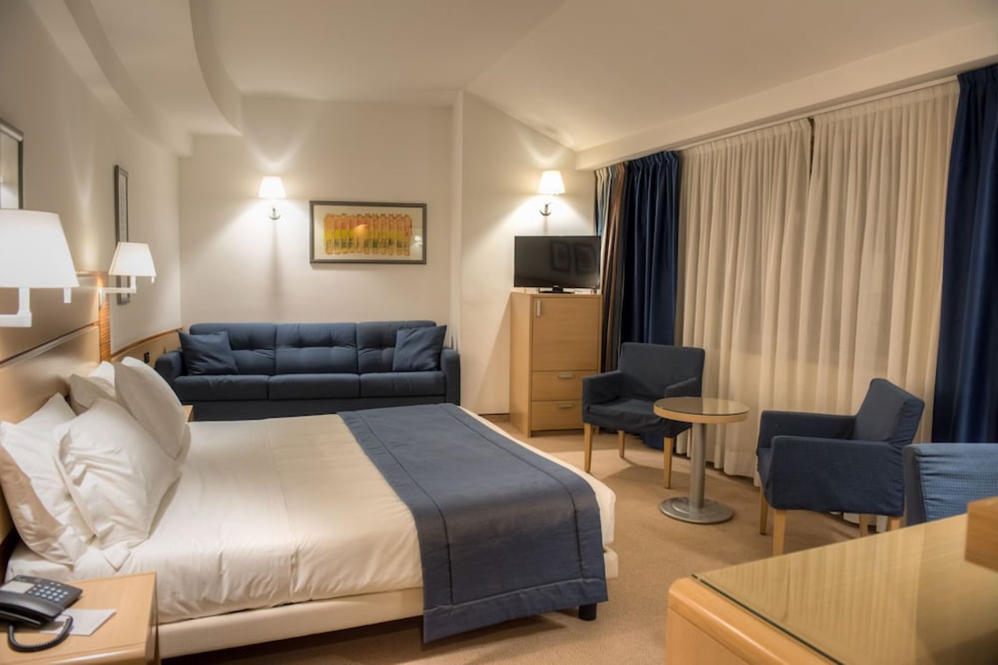 expedia-3159899-8