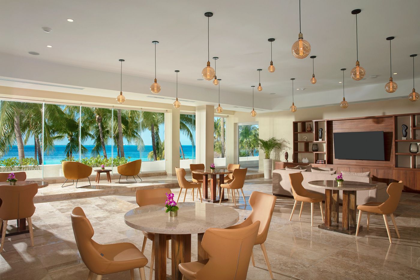  Dreams Sands Cancun Resort & Spa 27.08