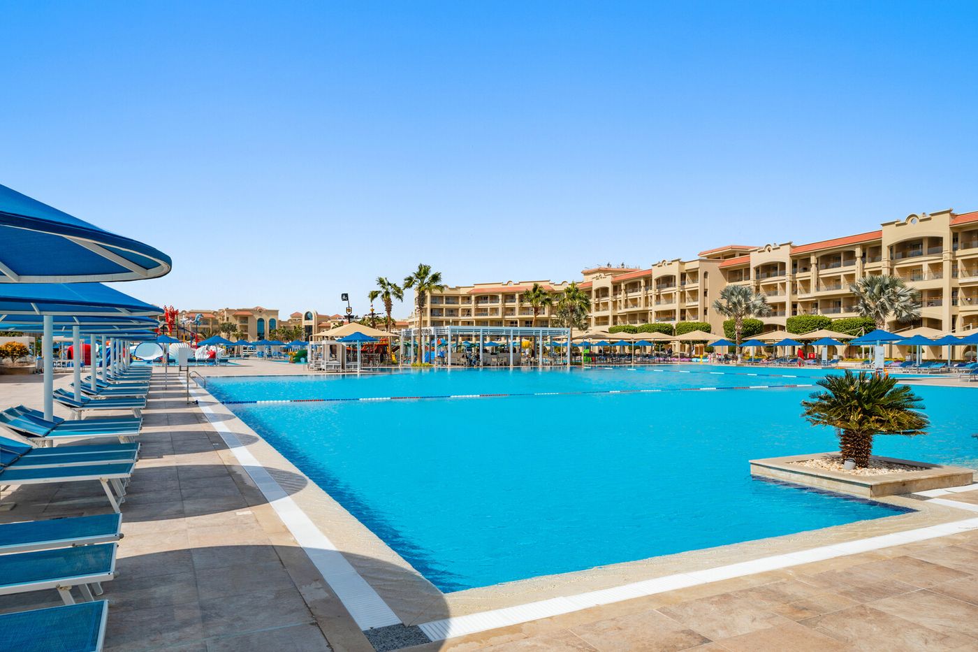 Pickalbatros White Beach 30.01