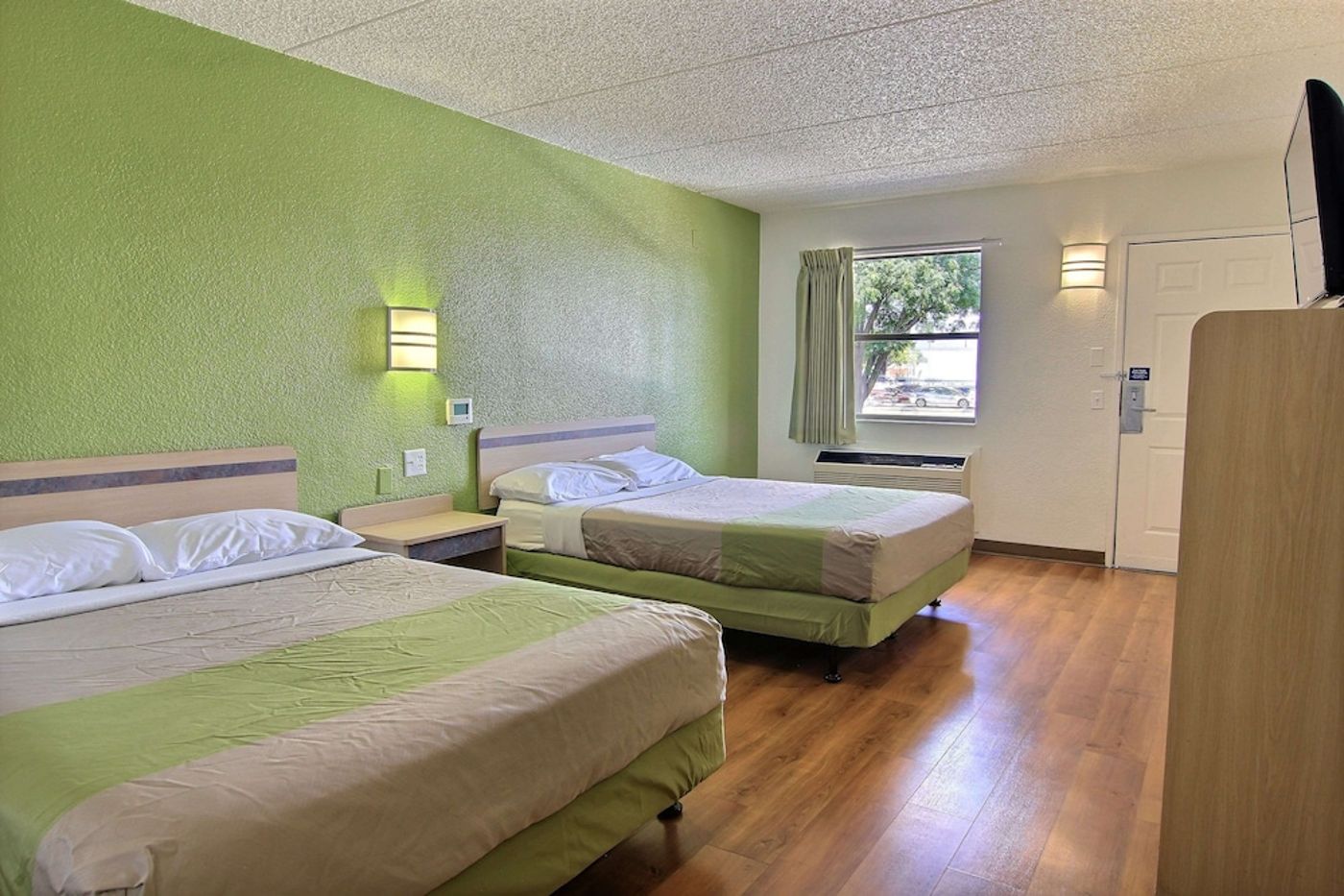 expedia-3160270-18