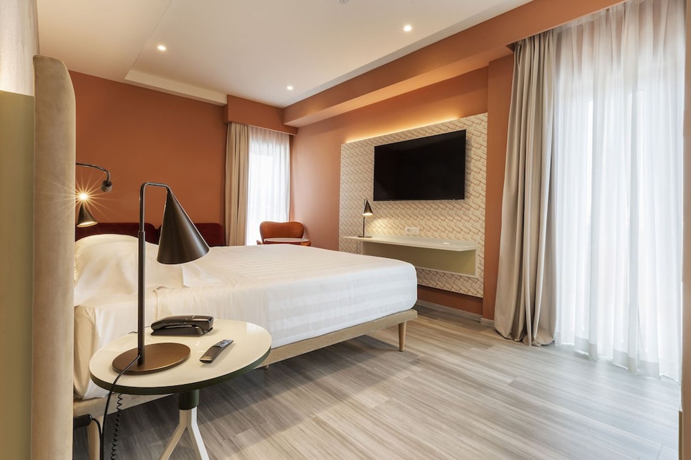 expedia-3160026-30