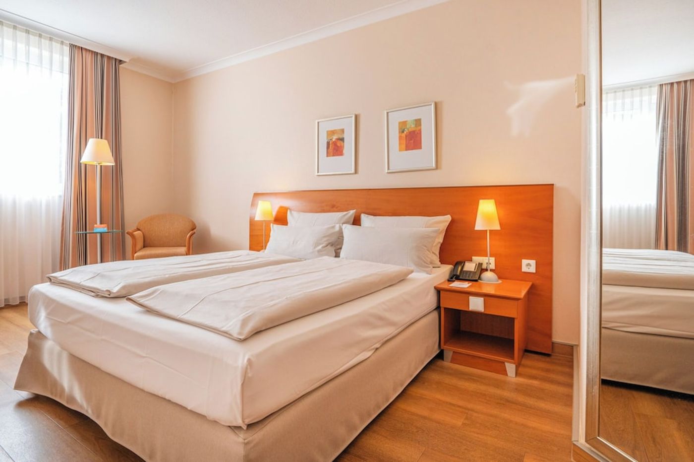 expedia-3164770-16