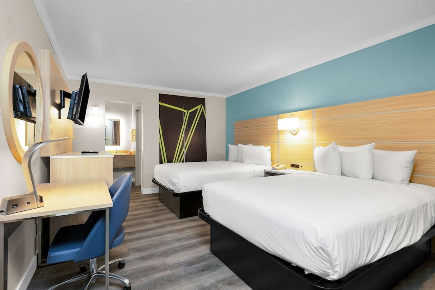 expedia-3159629-28