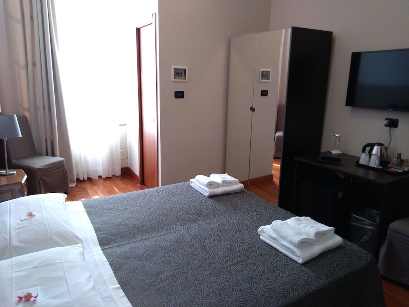 expedia-3160642-4