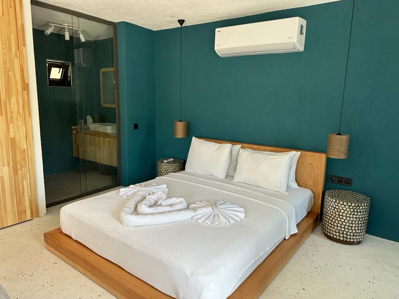 21.05.26 Solid Homes By Aquarium Hotels