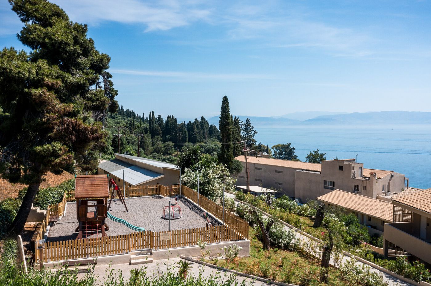 Aeolos Beach Resort 