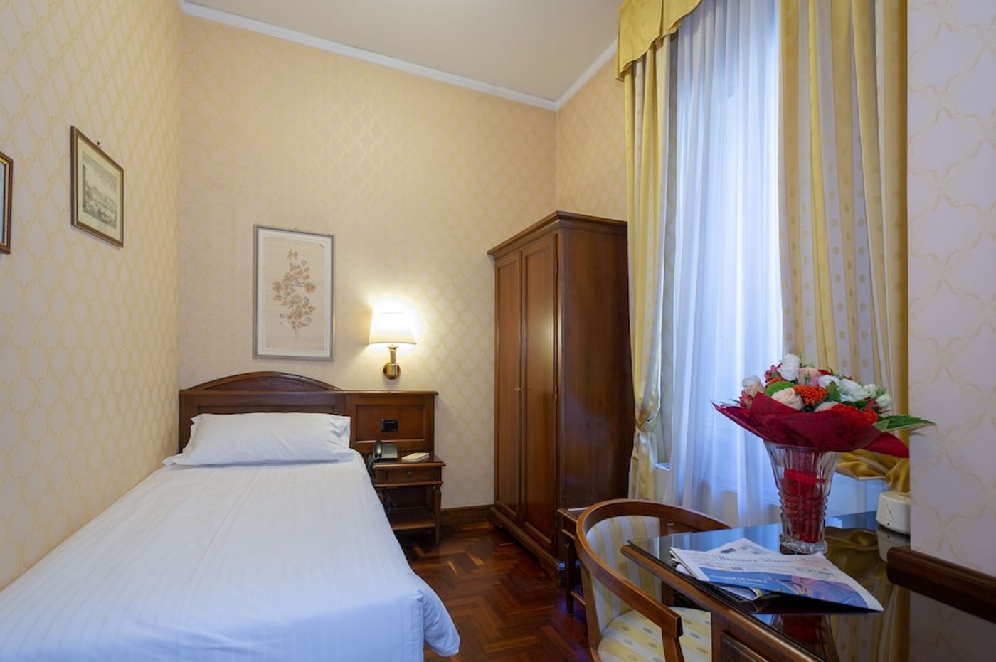 expedia-3159356-12
