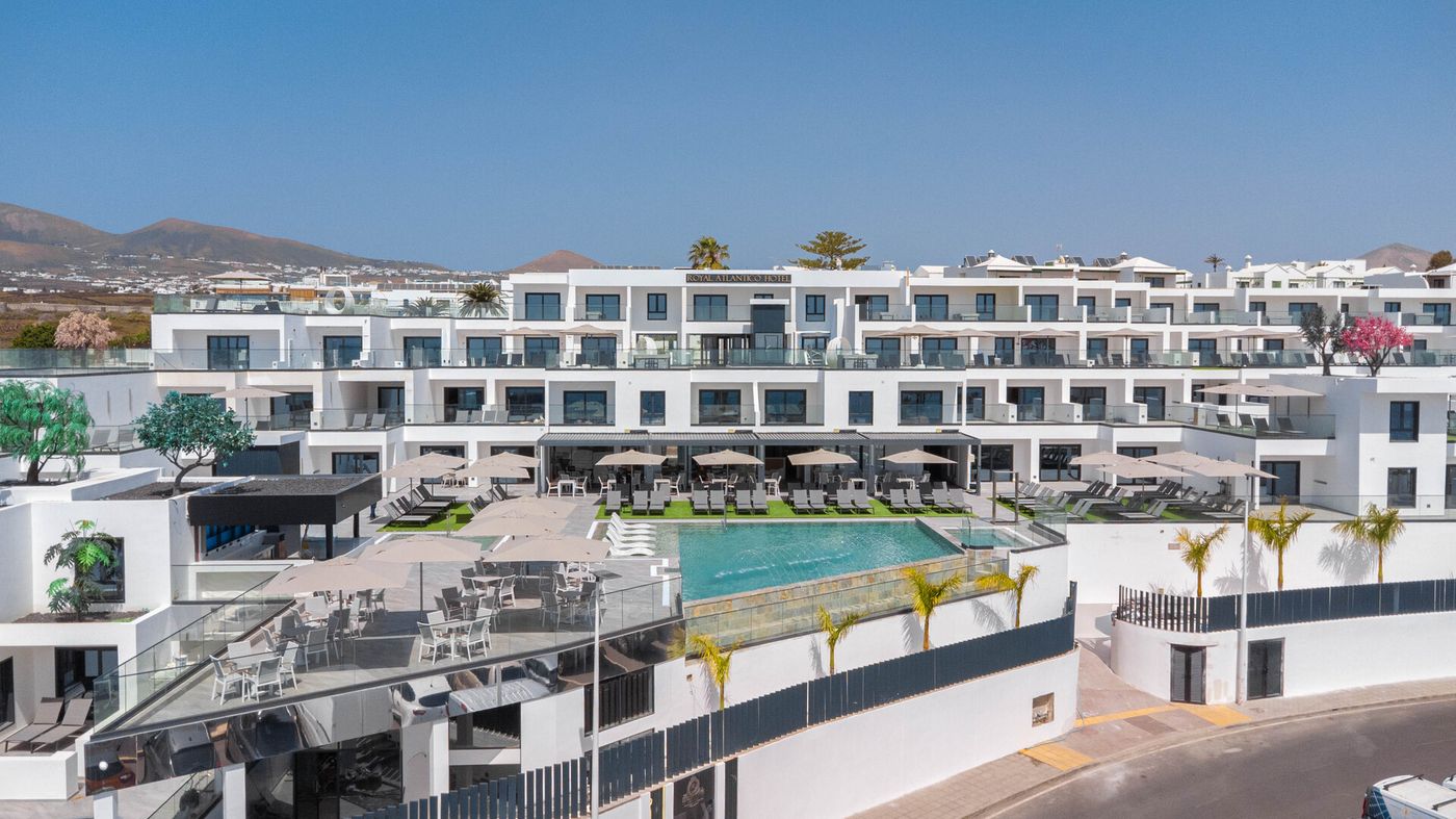 ROYAL ATLANTICO