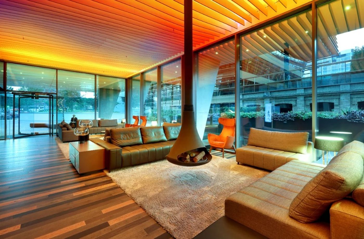 31.07.26 Hotel Sb Glow