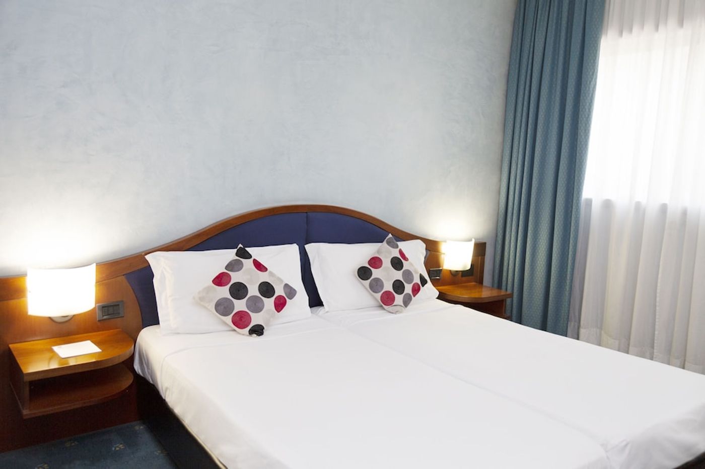 expedia-3163493-12
