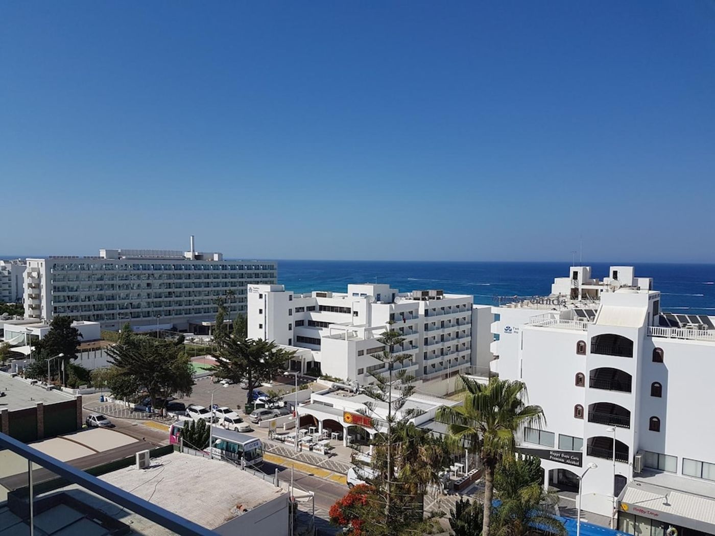 expedia-3166129-7