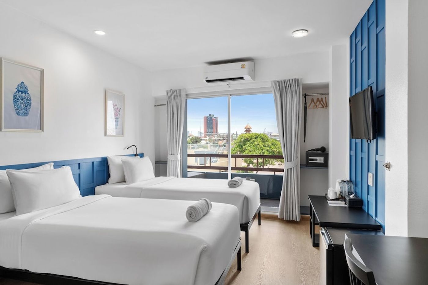 expedia-3159729-28