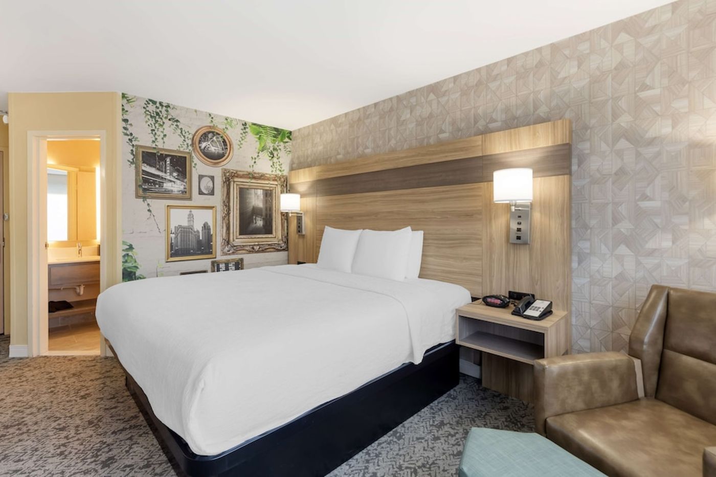 expedia-3162063-1