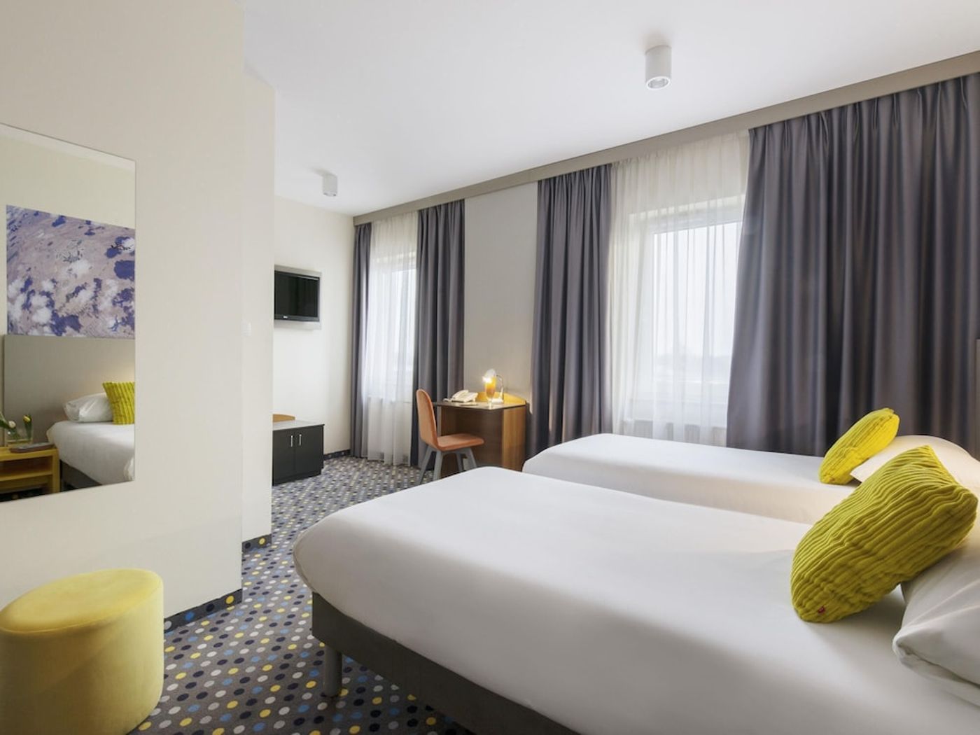 expedia-3165618-23