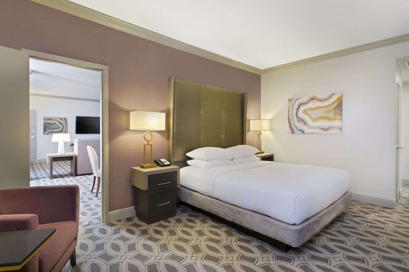 expedia-3157037-8
