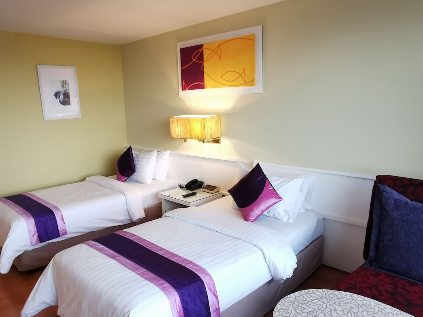 expedia-3159726-27