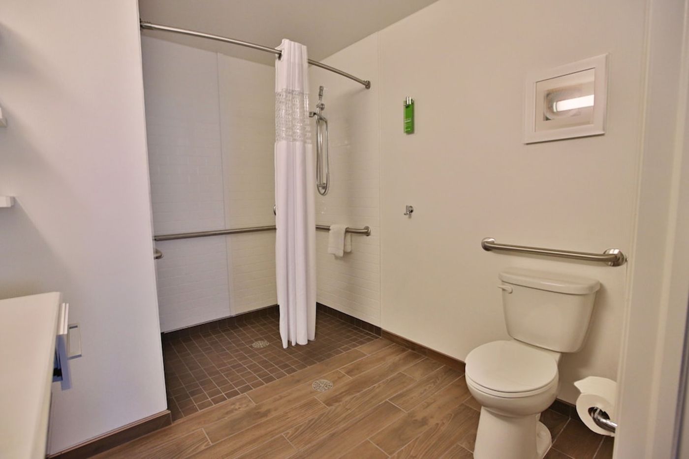 expedia-3156600-6