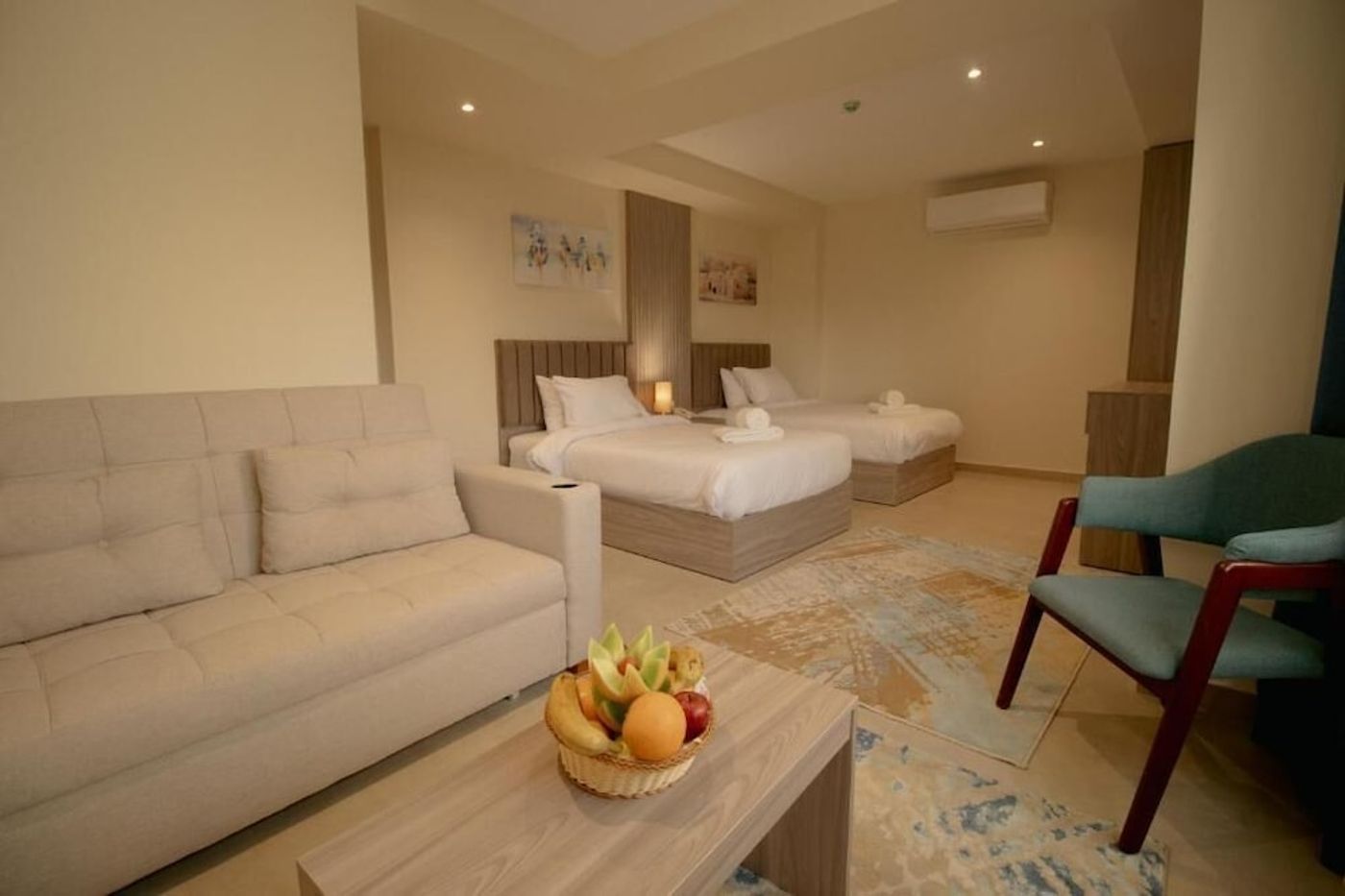 expedia-3163015-17
