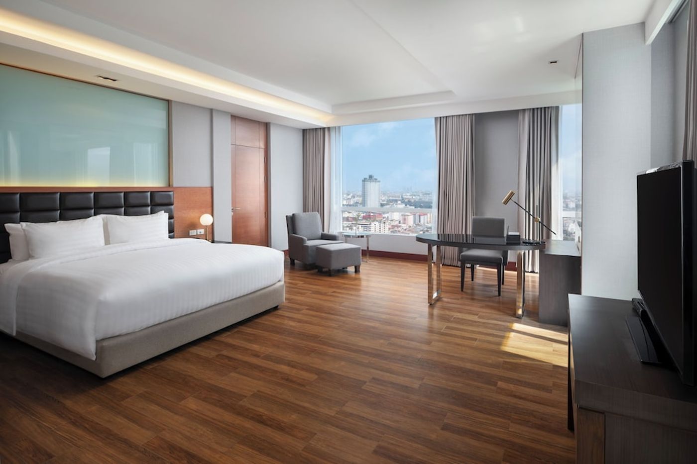 expedia-3159716-12