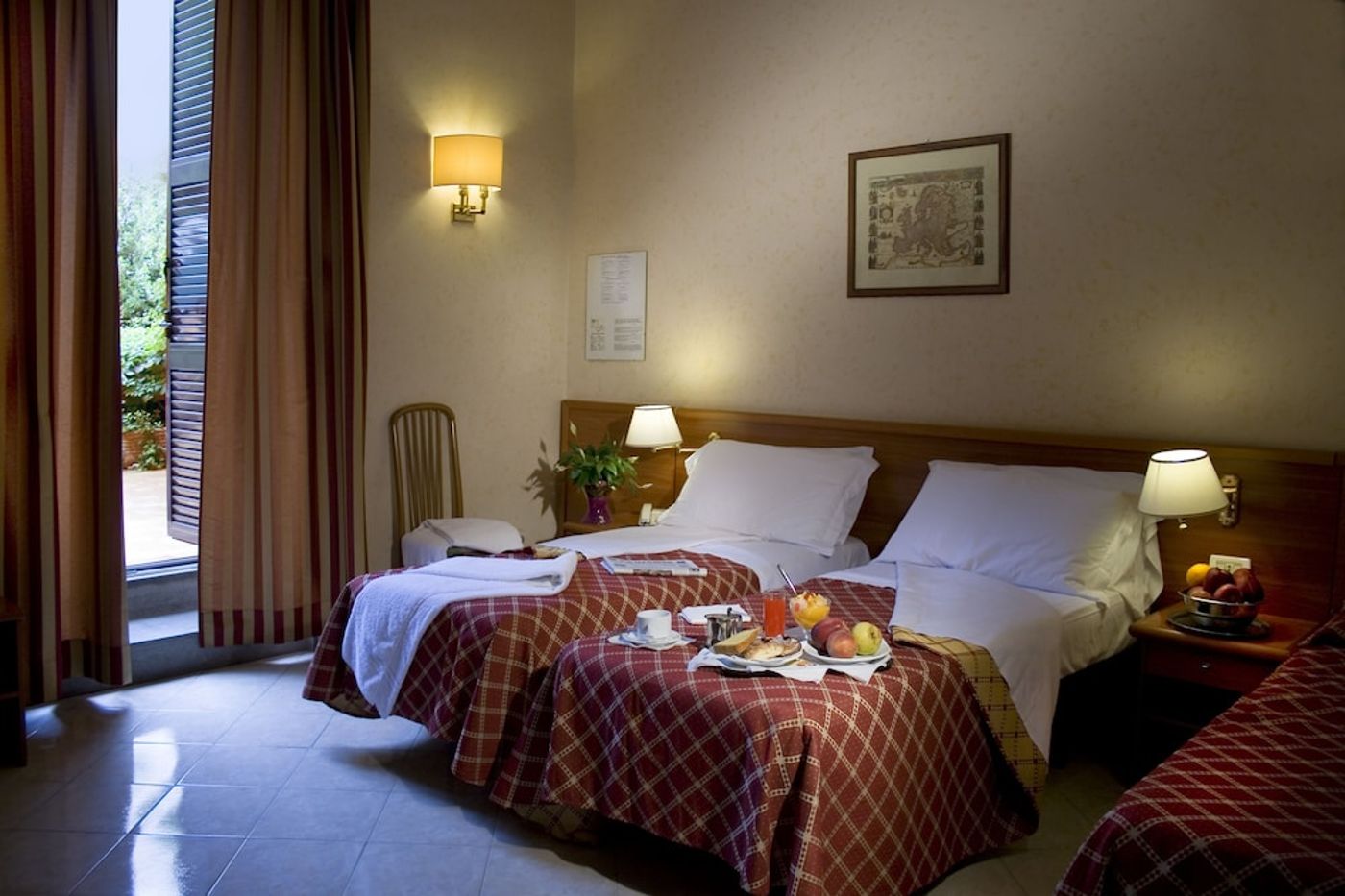 expedia-3163384-6