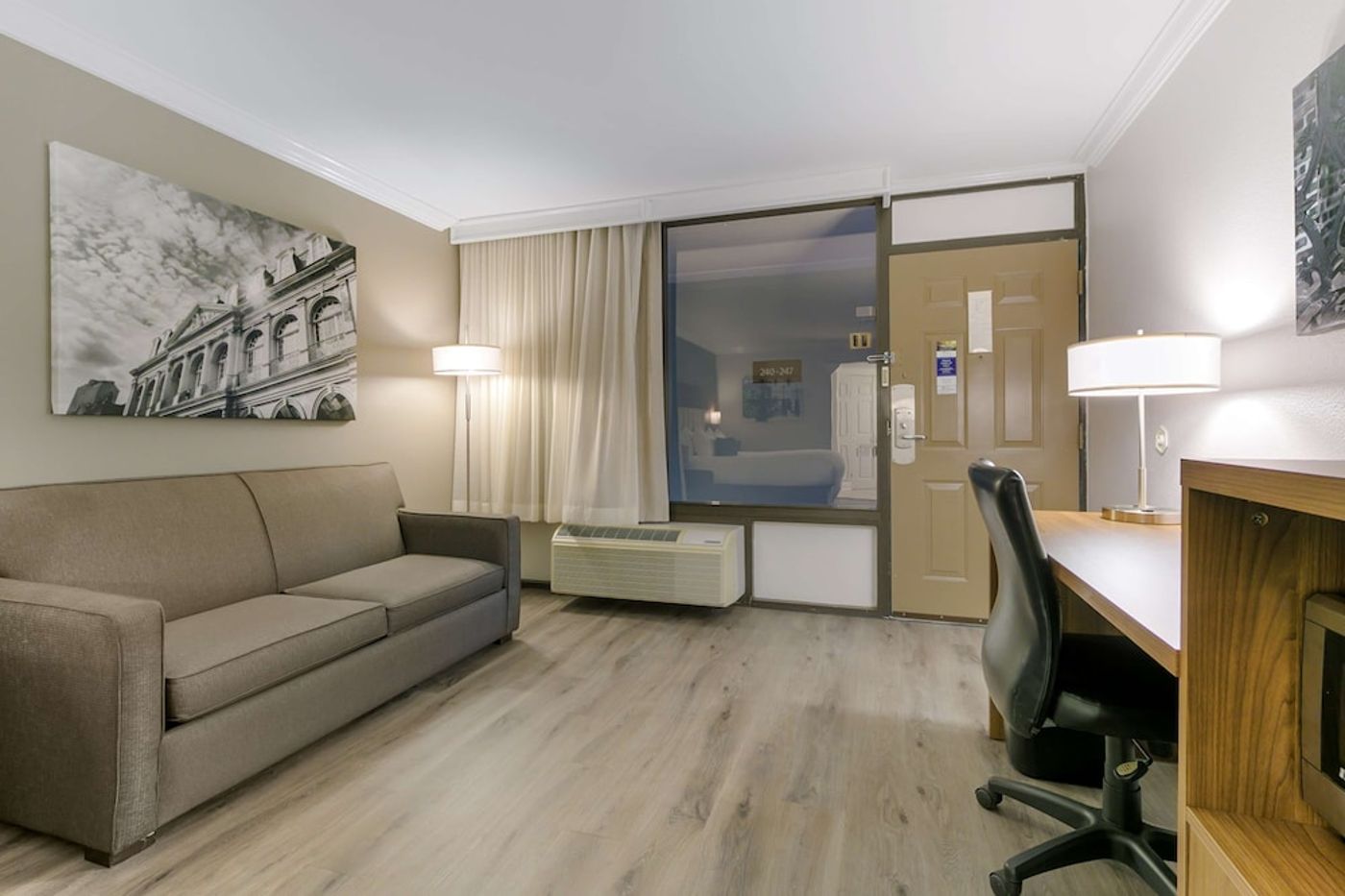 expedia-3163613-26