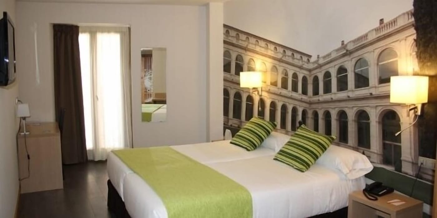 expedia-3159688-29