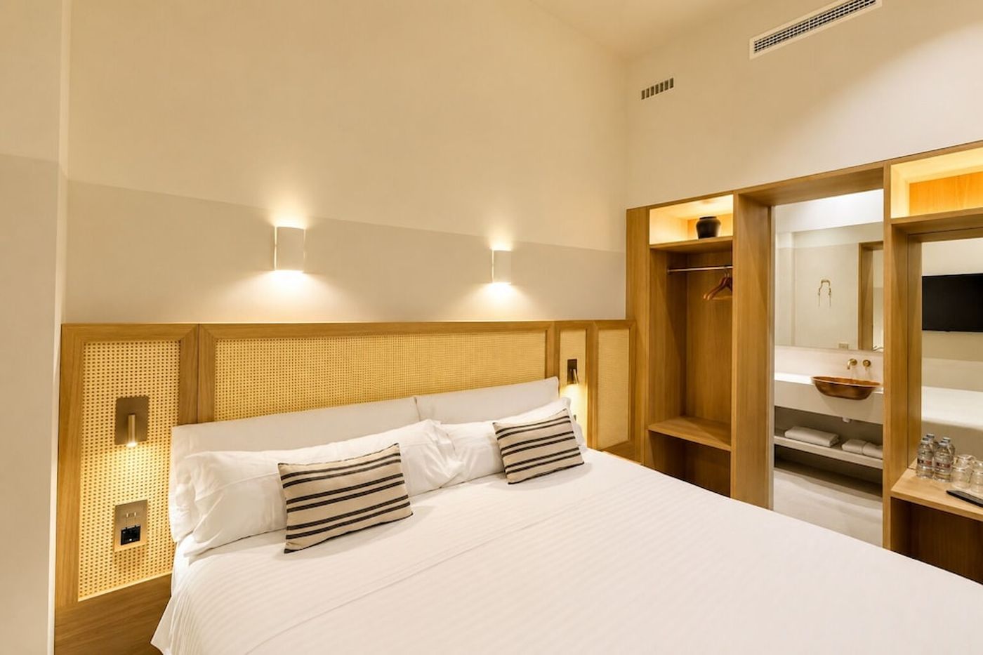 expedia-3161641-10