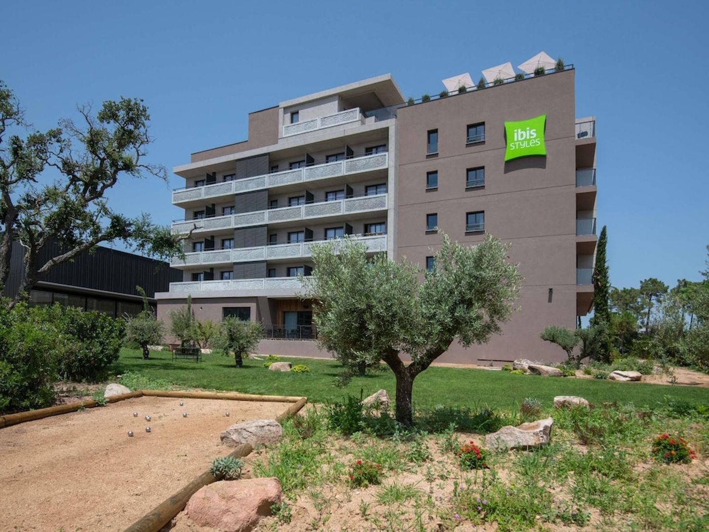expedia-3157857-8