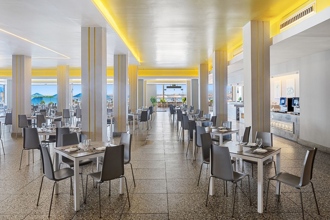  Beach Albatros Resort 30.01.