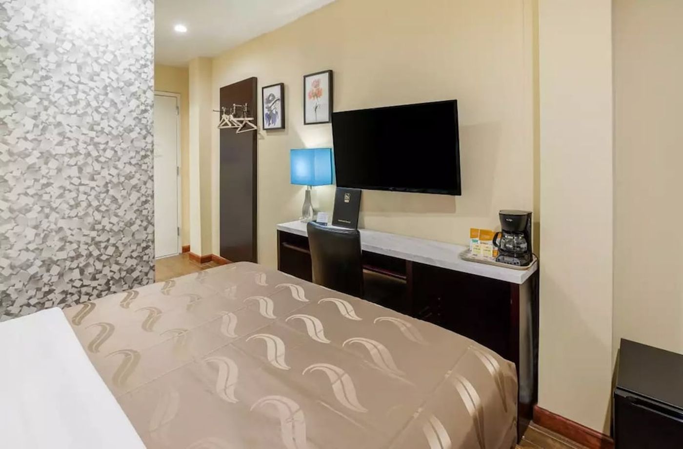 expedia-3162495-21
