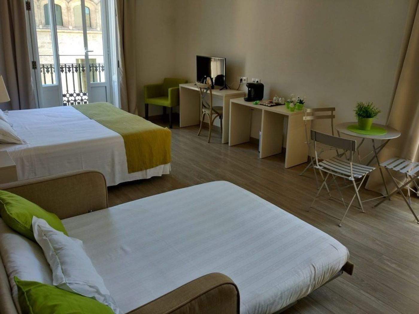 expedia-3162746-23