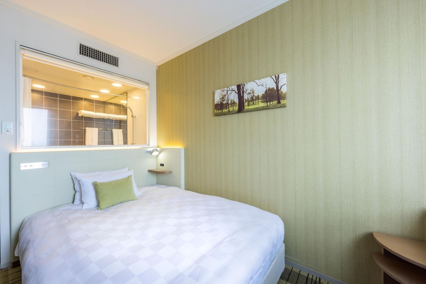 expedia-3165414-6
