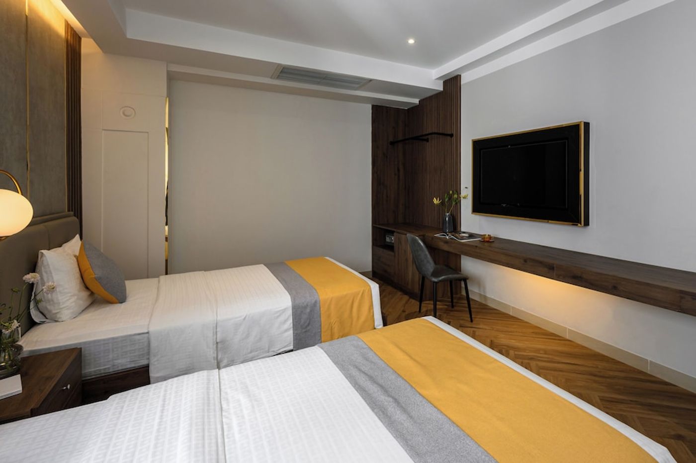 expedia-3163169-8