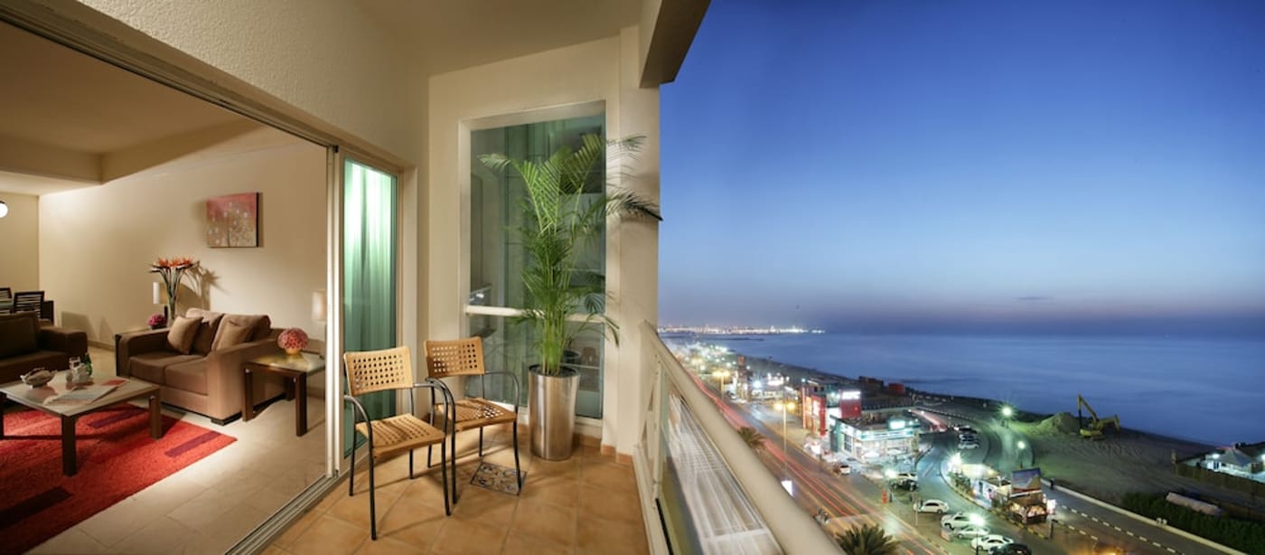 expedia-3166483-2