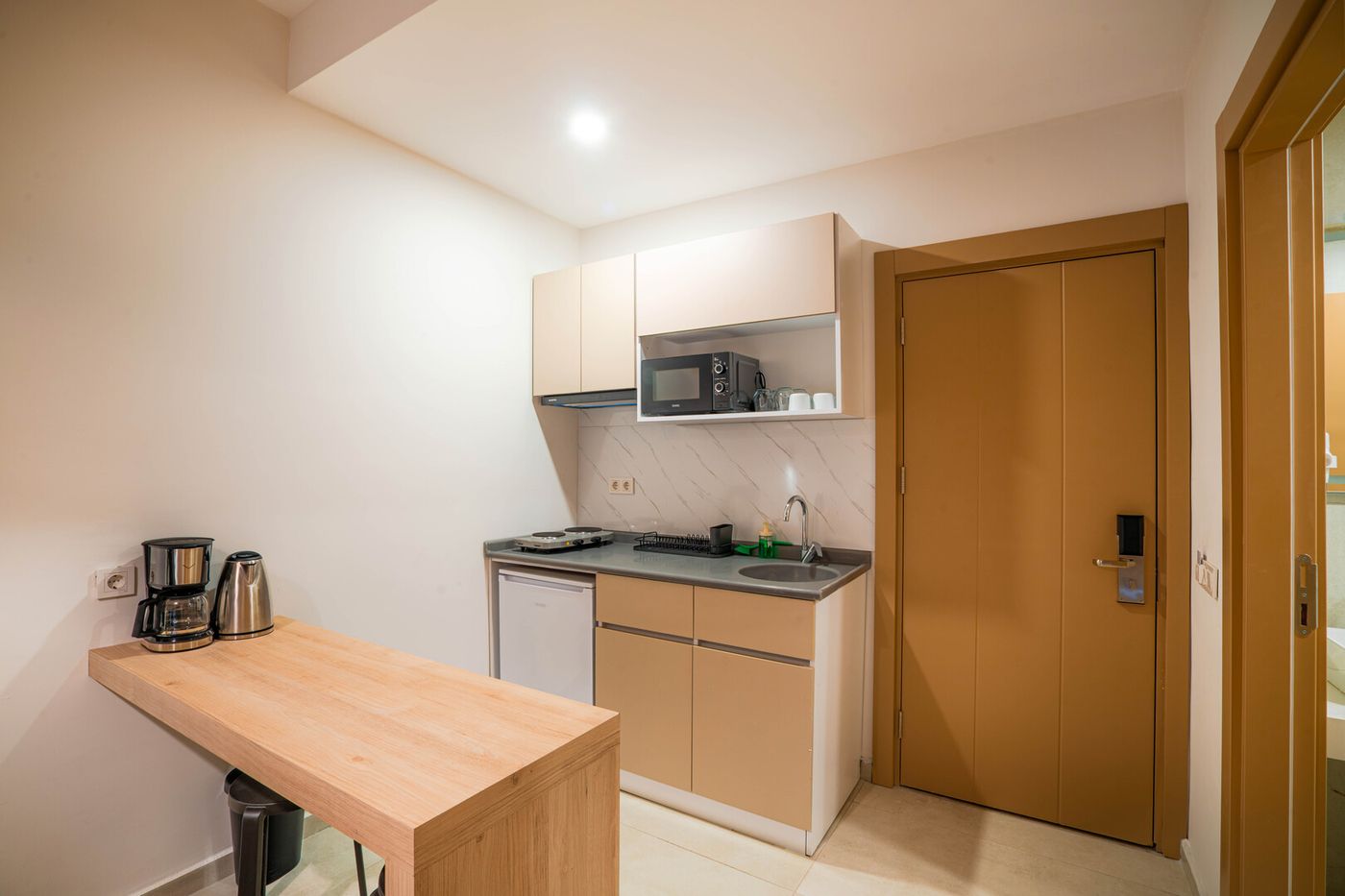 Victoria Princess Hotel (Adults Only 14+)