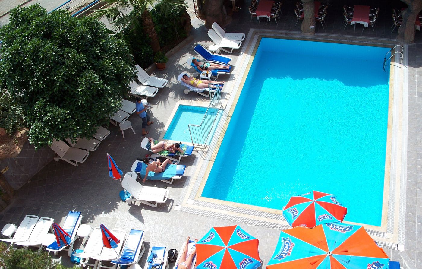Kıvılcım Hotel