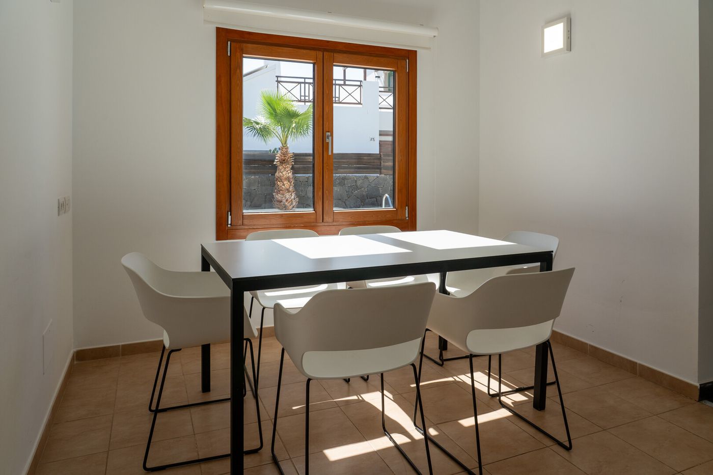 VILLAS PLAYA BLANCA BEACH MATE